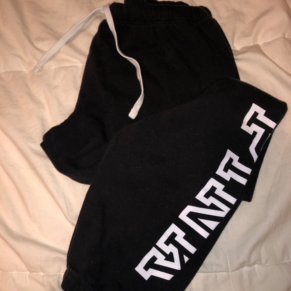 VS Pink Sweatpants